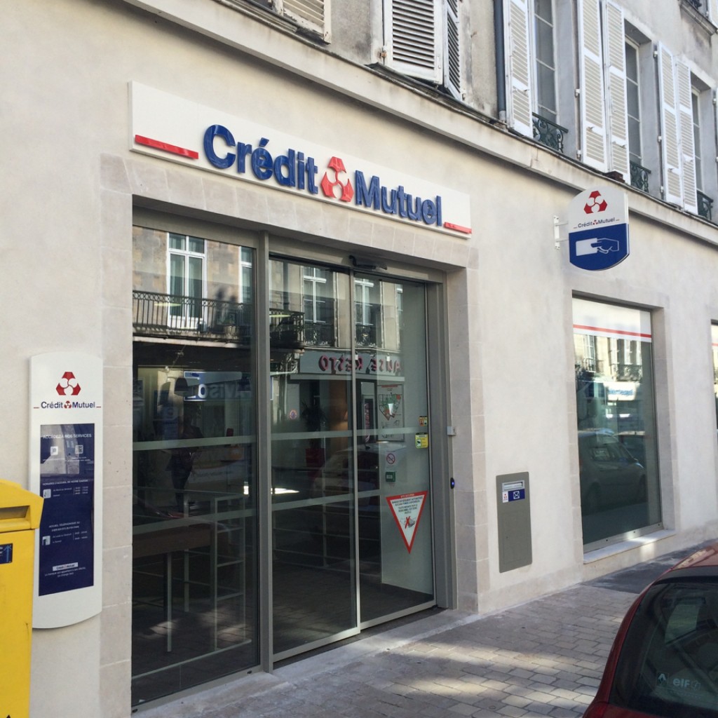 CREDIT MUTUEL BANNIER