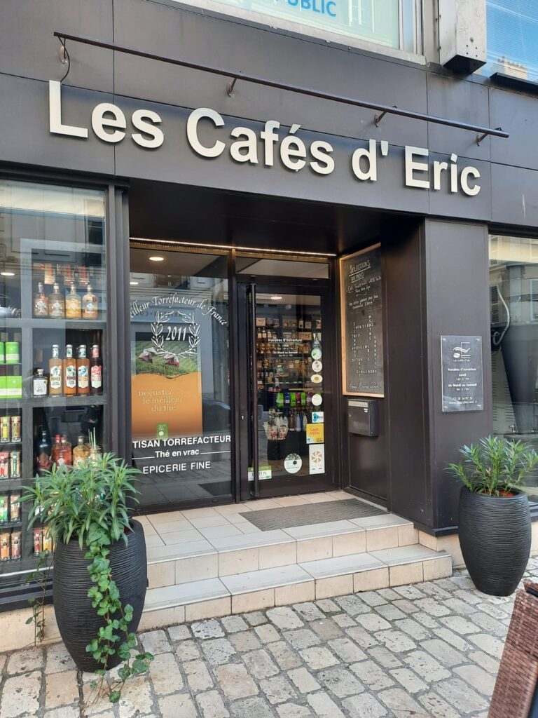 LES CAFÉS D’ÉRIC